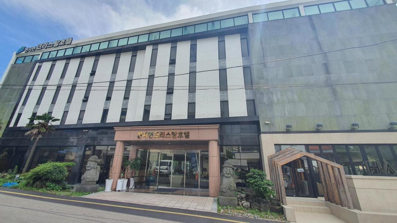 Cheonjiyeon Crystal Hotel Seogwipo Exterior photo