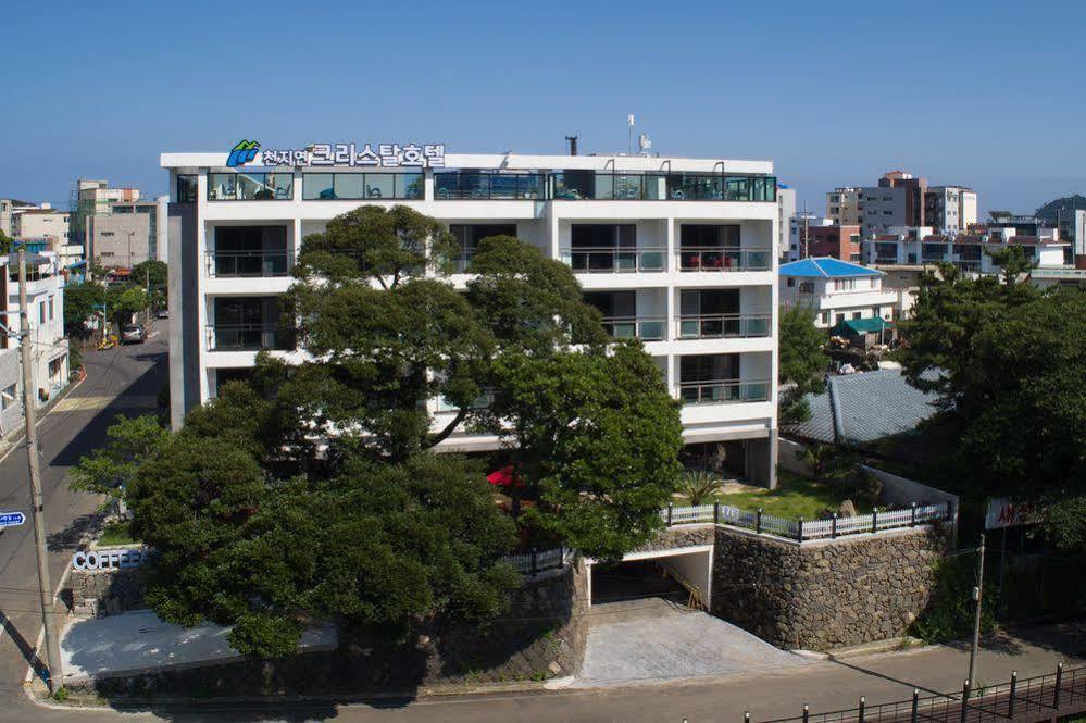 Cheonjiyeon Crystal Hotel Seogwipo Exterior photo